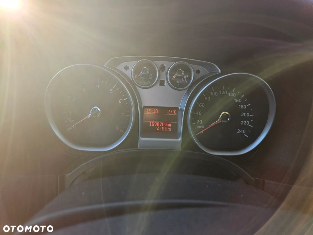 Ford Focus - 17