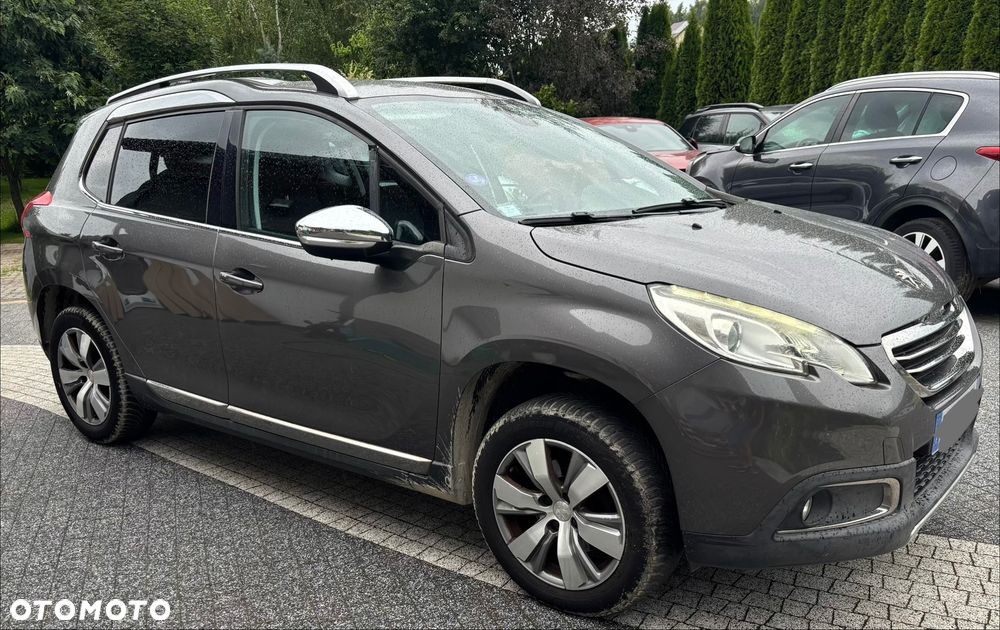 Peugeot 2008 - 6