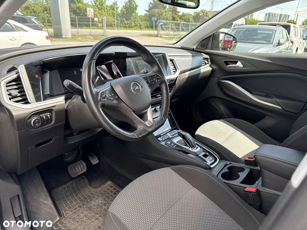 Opel Grandland X - 10