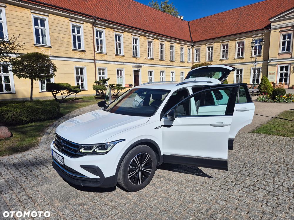 Volkswagen Tiguan 1.5 TSI OPF DSG Move - 17