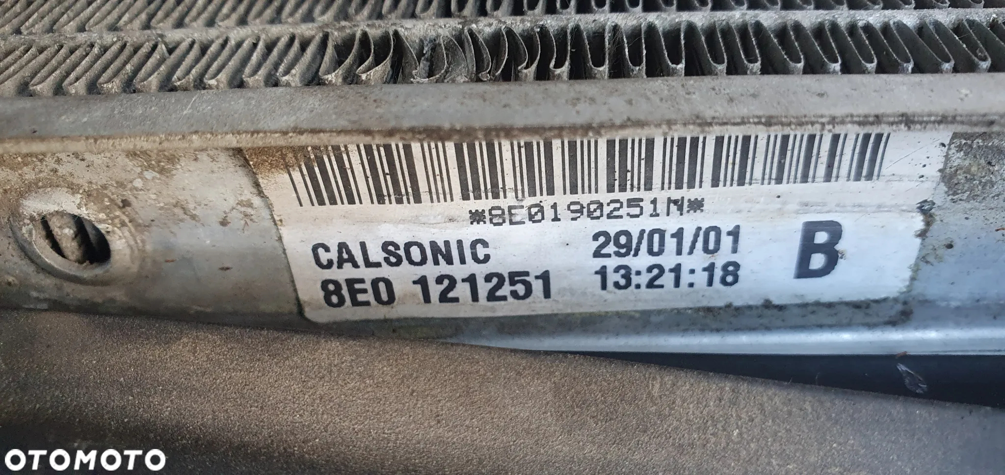 Chłodnica wody płynu Audi A4 B6 2.0 FSI Automat 8E0121251 8E0190251N - 8