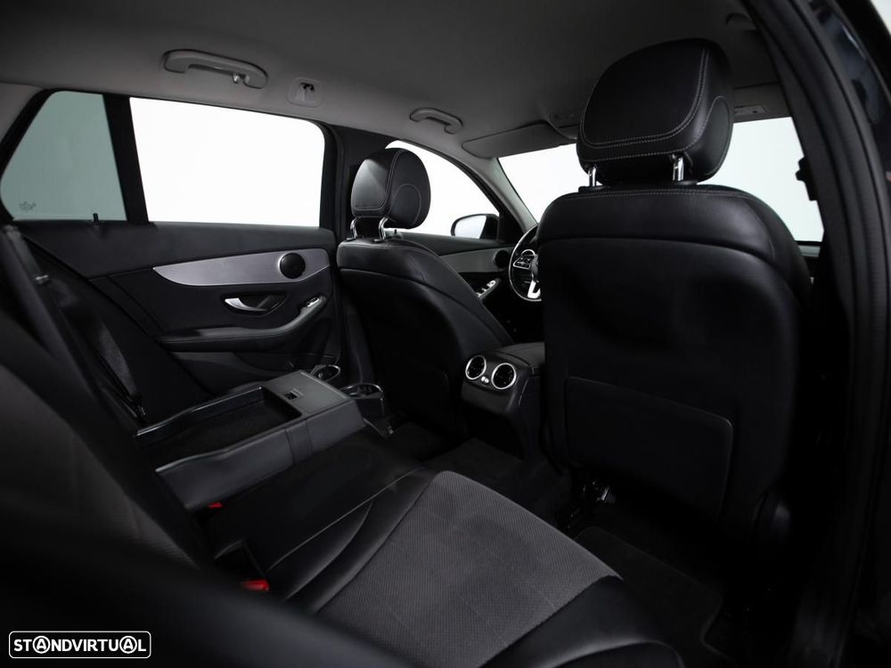 Mercedes-Benz C 300 de Avantgarde - 11