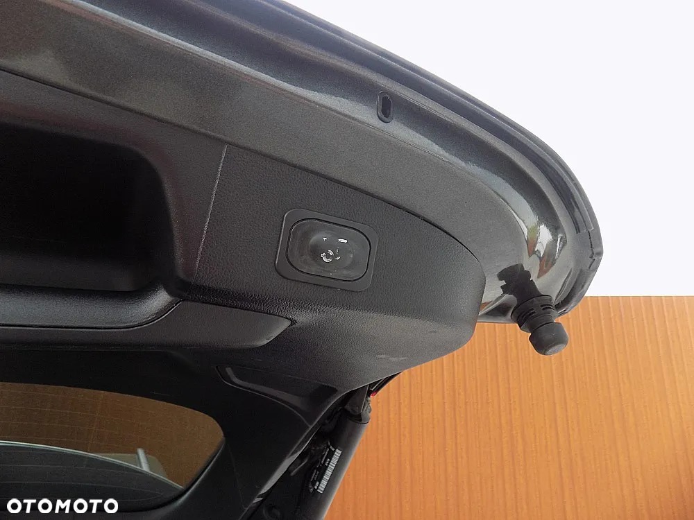 Ford Focus Turnier 1.5 EcoBlue Start-Stopp-System ST-LINE DESIGN - 23