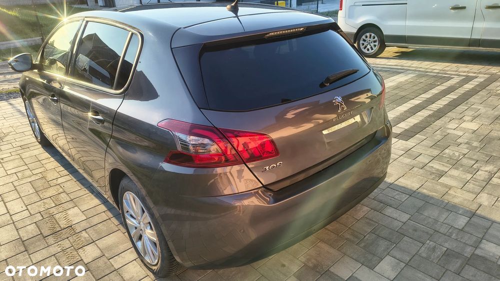 Peugeot 308 PureTech 110 Stop & Start Style - 4