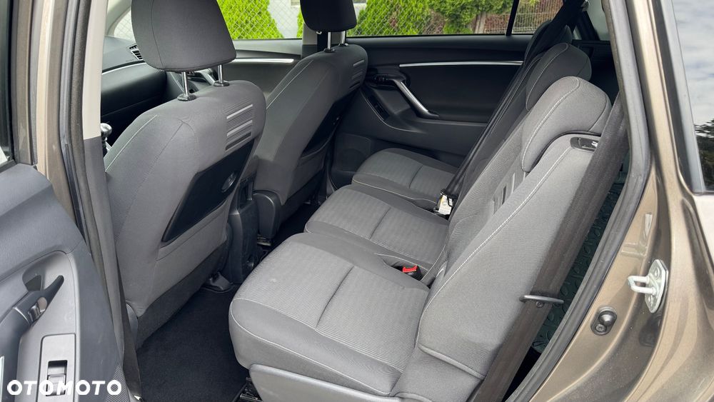 Toyota Verso 1.8 7-Sitzer Executive - 25