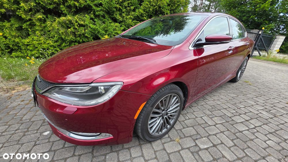 Chrysler 200 - 6