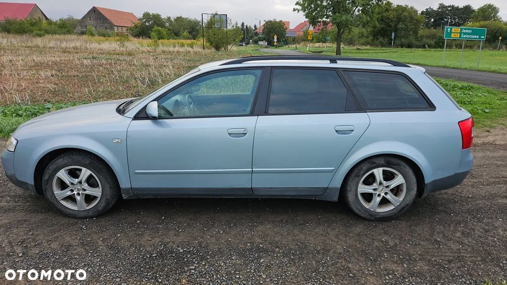 Audi A4 Avant 1.9 TDI - 9