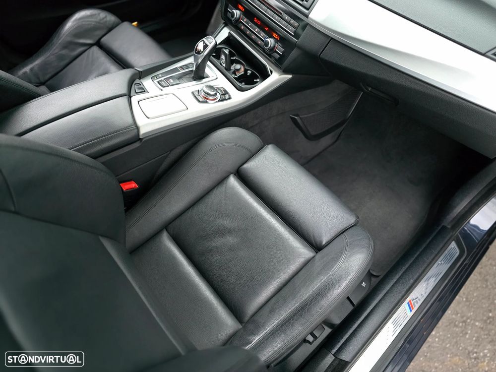 BMW 520 d Pack M Auto - 27