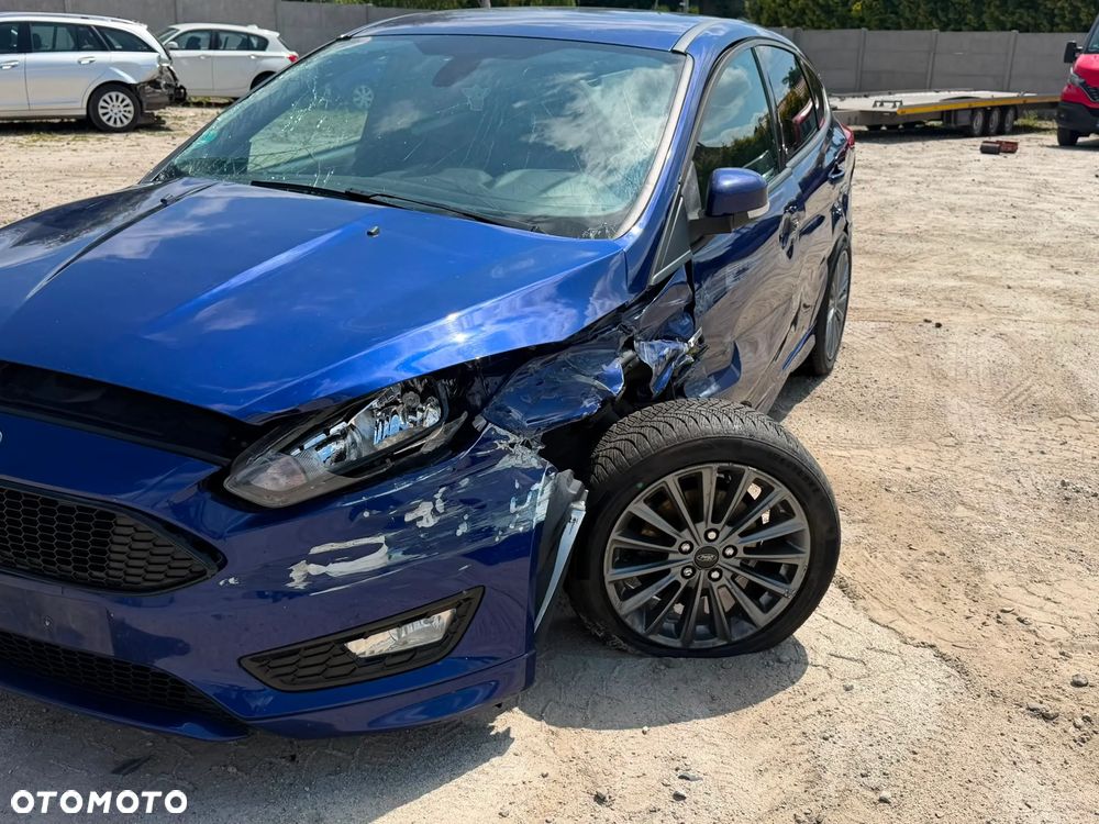 Ford Focus - 15