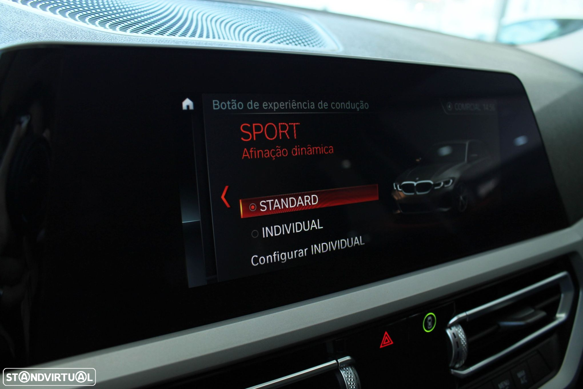 BMW 318 d Touring Auto - 23