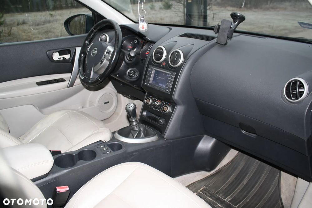 Nissan Qashqai+2 2.0 tekna - 20