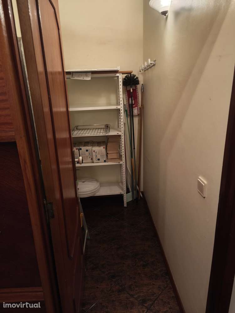 Apartamento T2 com sótão - Grande imagem: 2/24