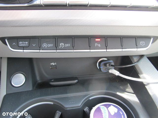 Audi A4 Limousine 45 TFSI quattro S tronic S line - 22