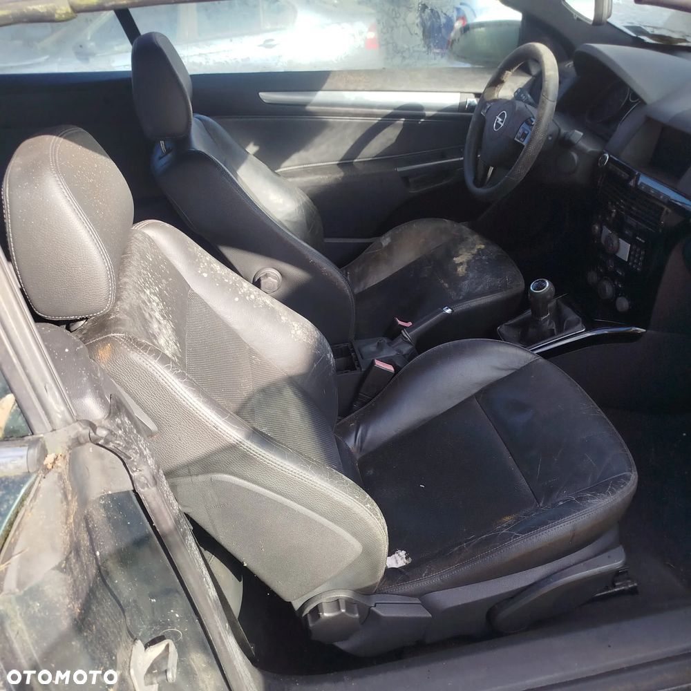 Opel Astra H na części - 5