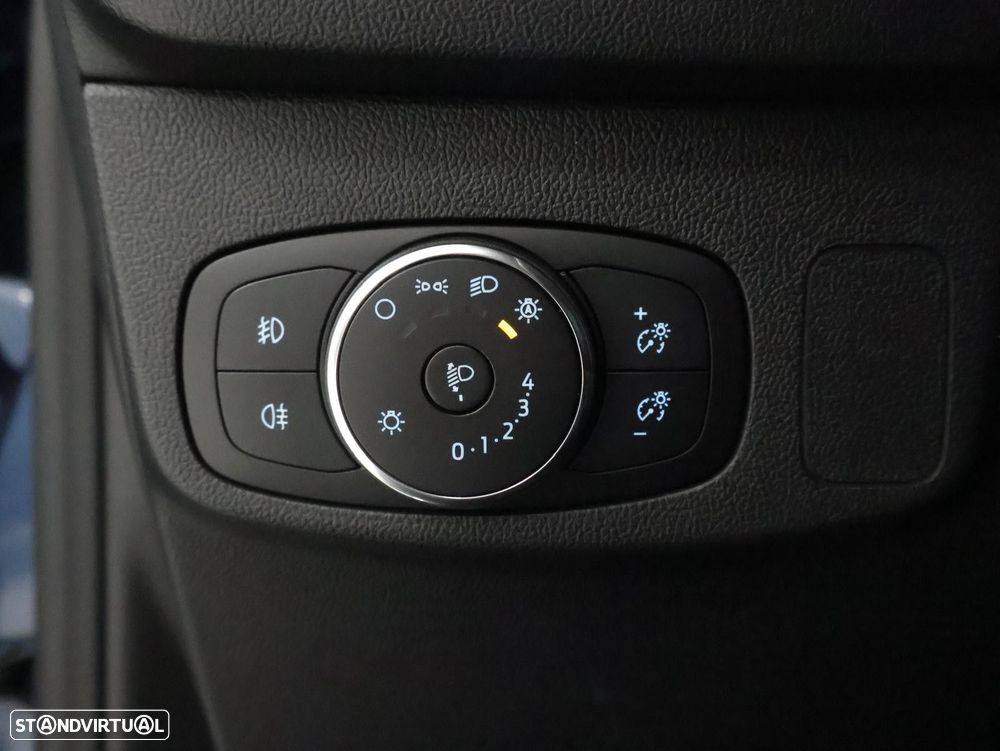 Ford Focus 1.0 EcoBoost MHEV ST-Line - 15