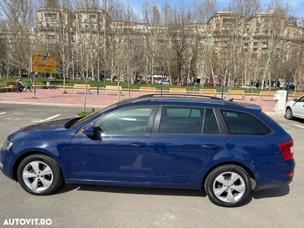 Skoda Octavia 2.0 TDI ELEGANCE DSG - 13