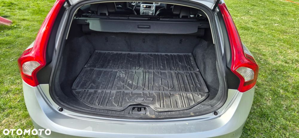 Volvo V60 D2 - 7