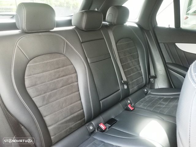 Mercedes-Benz GLC 300 de 4Matic 9G-TRONIC AMG Line - 11