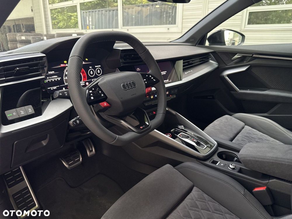 Audi RS3 Limousine TFSI Quattro S tronic - 10