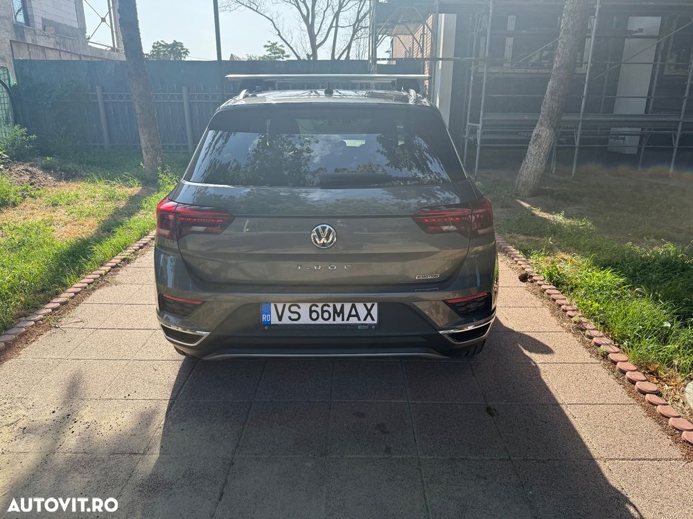 Volkswagen T-Roc - 23