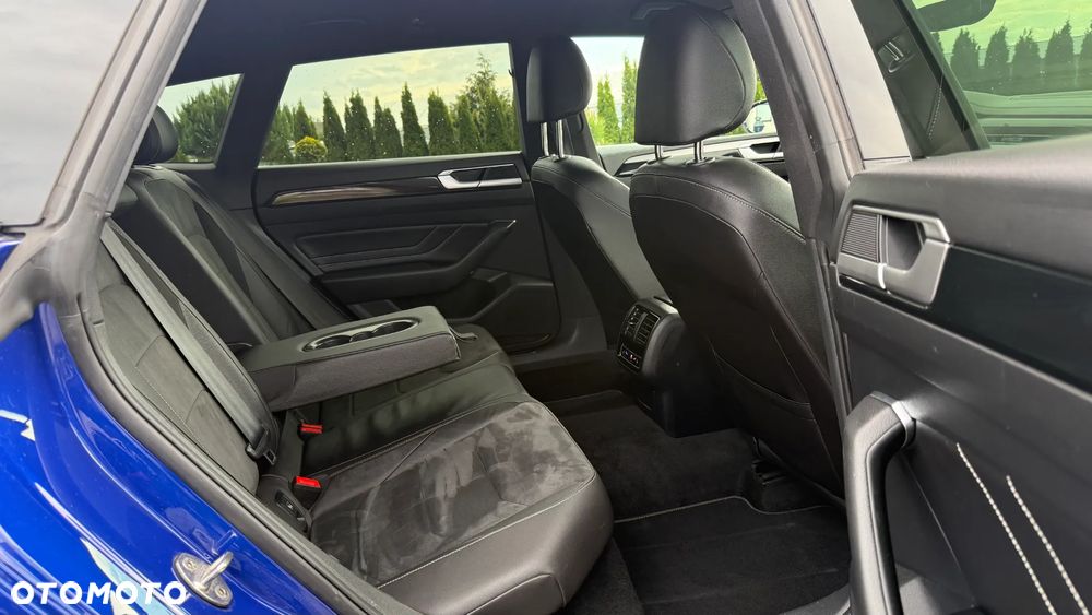 Volkswagen Arteon 2.0 TDI SCR 4Motion DSG R-Line - 19