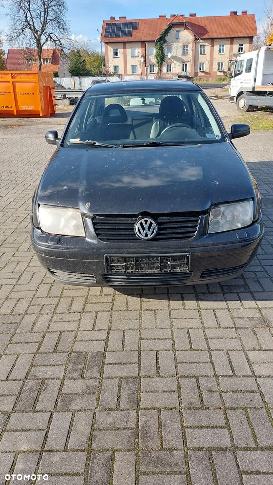 VW bora 2,0 b 1,9 d na części sedan kombi drzwi szyba lusterko błotnik silnik skrzynia rozrusznik itp - 2