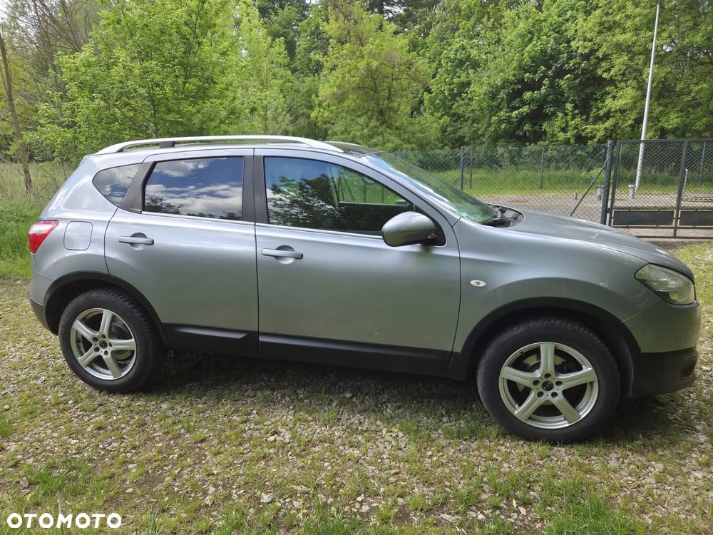 Nissan Qashqai 2.0 dCi Tekna - 2