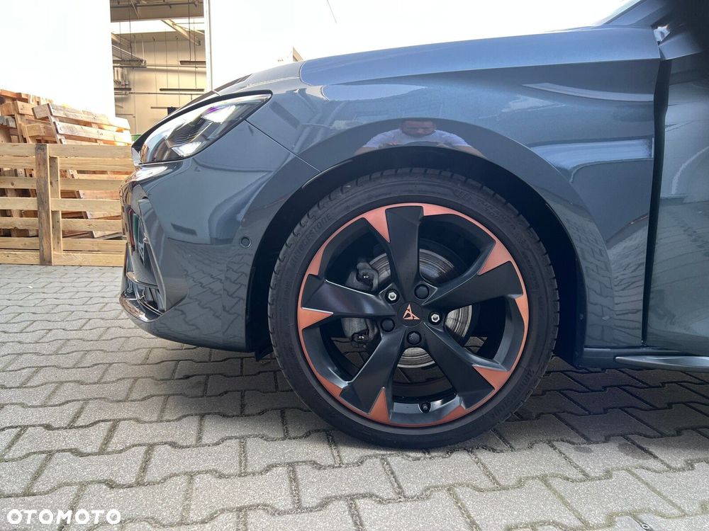 Cupra Leon Sportstourer 1.5 eTSI DSG - 36