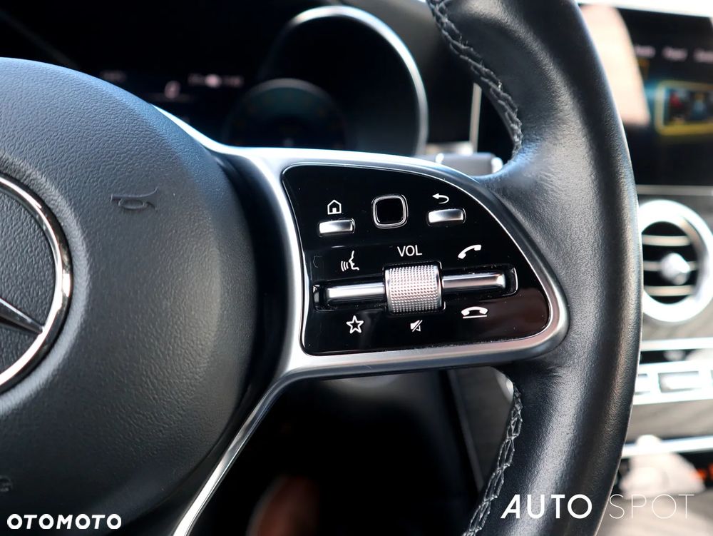 Mercedes-Benz GLC Coupe 300 e 4-Matic - 24