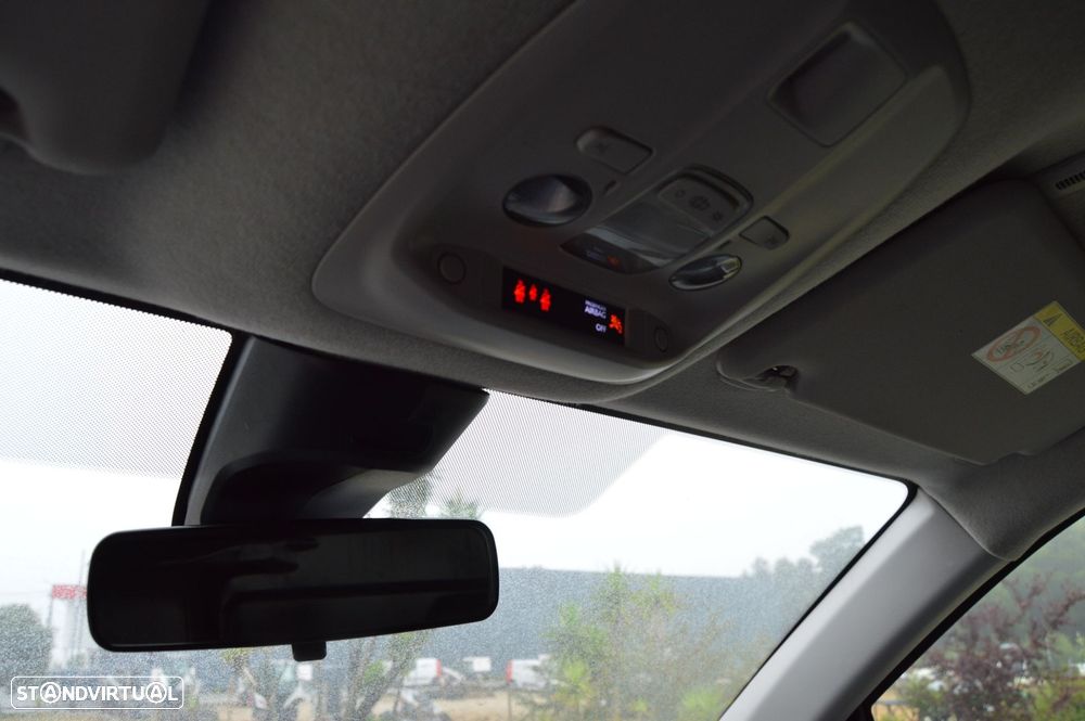 Peugeot Expert Outro - 29