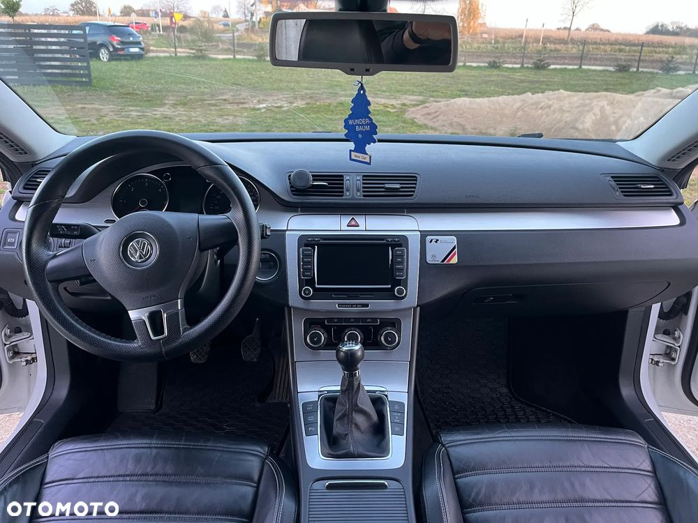 Volkswagen Passat CC - 7