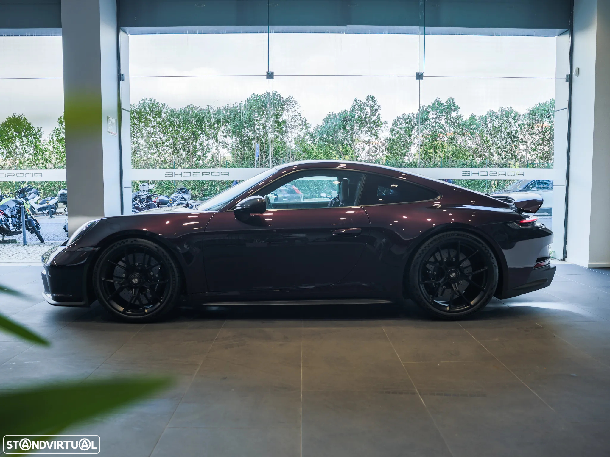 Porsche 911 (992) GT3 Touring Package - 3