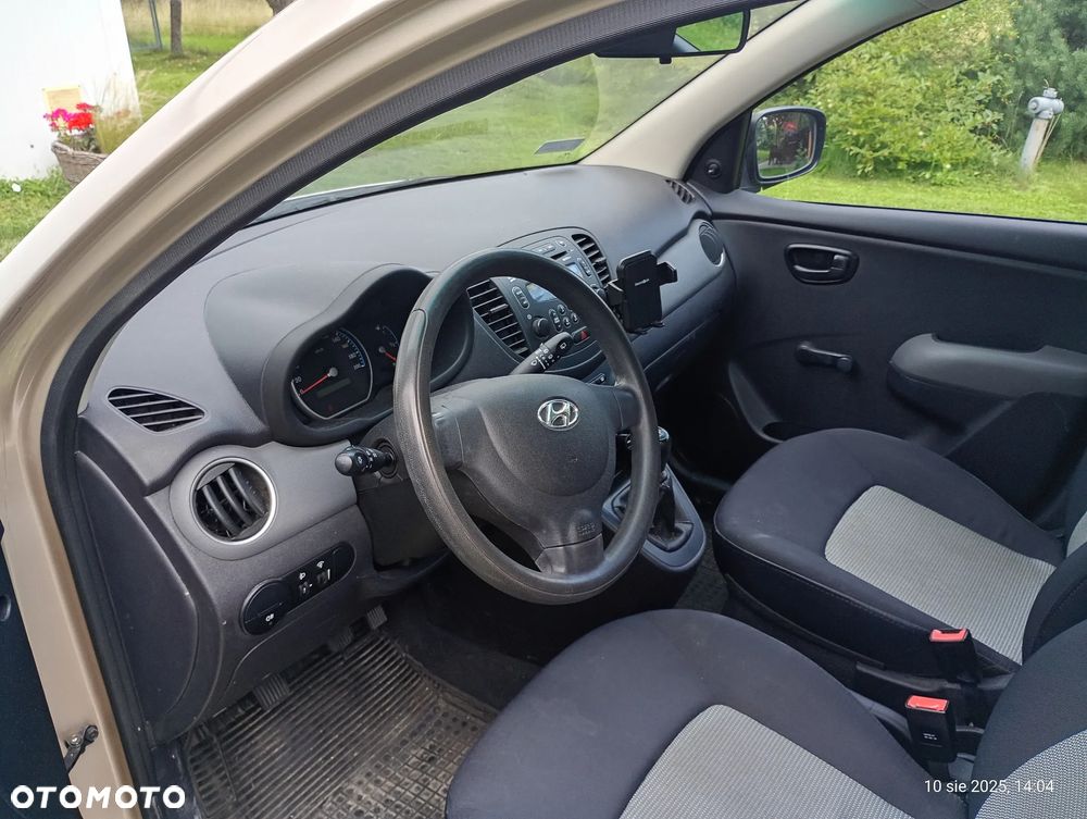 Hyundai i10 1.1 Base - 2