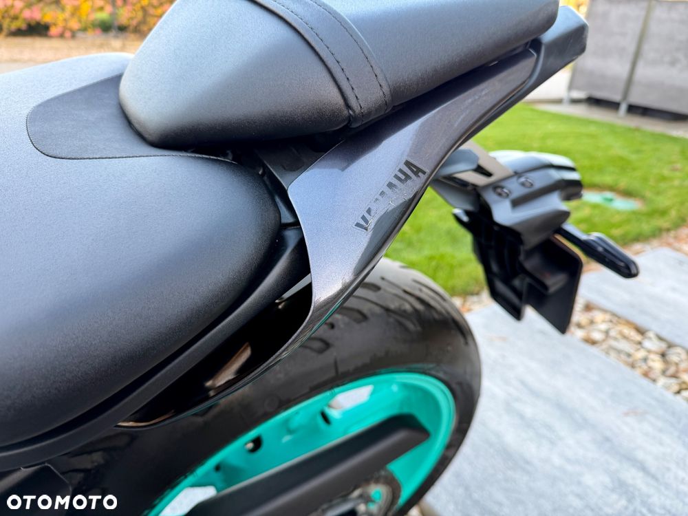 Yamaha MT - 17