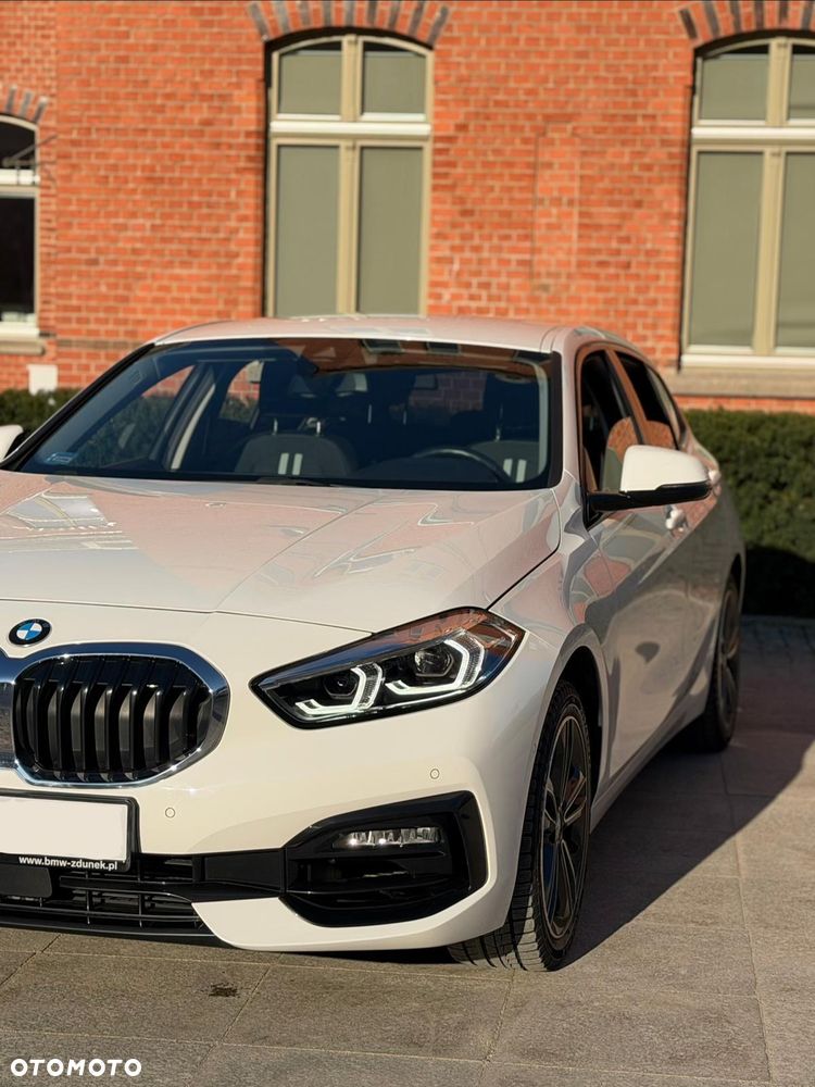 BMW Seria 1 118i Sport Line - 40