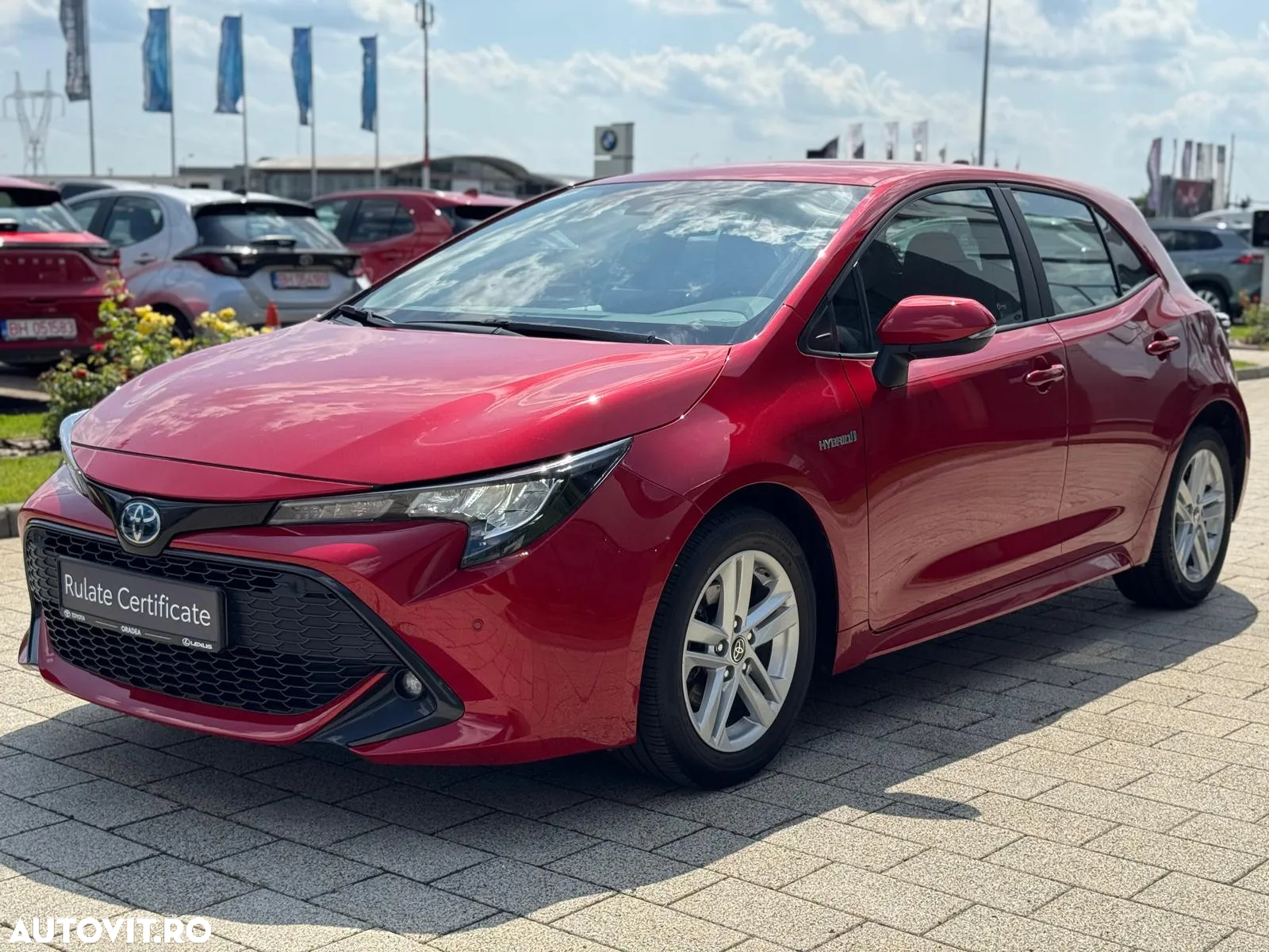 Toyota Corolla 1.8 HSD Business - 8