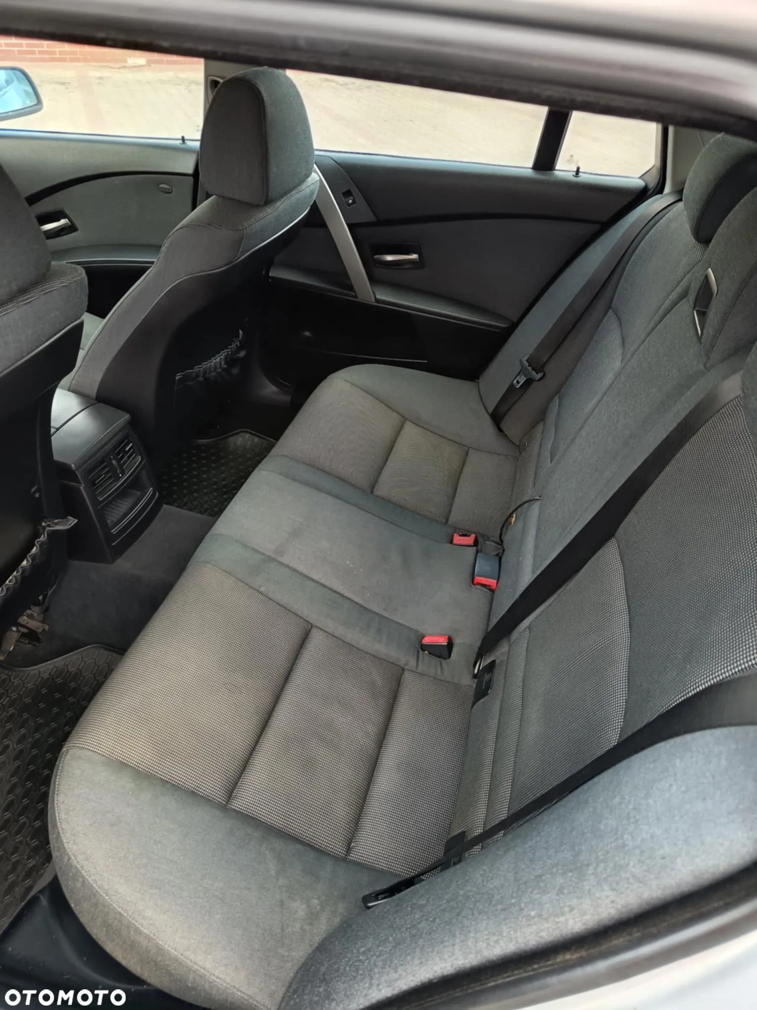 BMW Seria 5 525d - 7