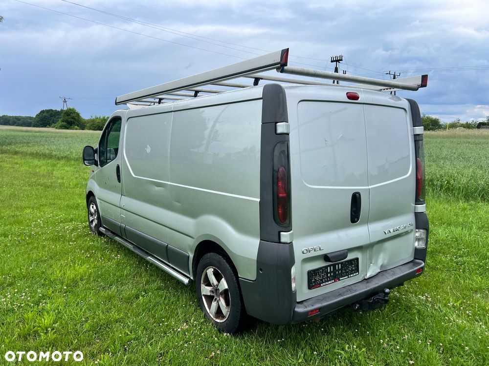 Opel Vivaro - 3