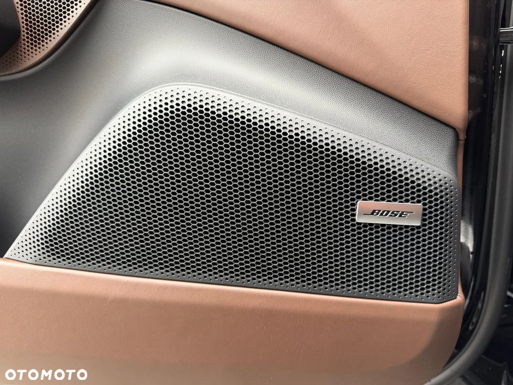 Porsche Macan - 30