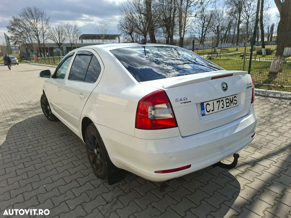 Skoda Octavia 1.6 TDI DPF Elegance Green tec - 14