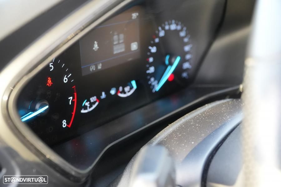 Ford Focus 1.0 EcoBoost MHEV ST-Line - 11