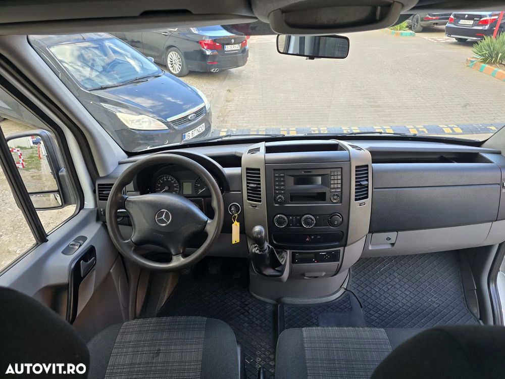 Mercedes-Benz Sprinter - 5