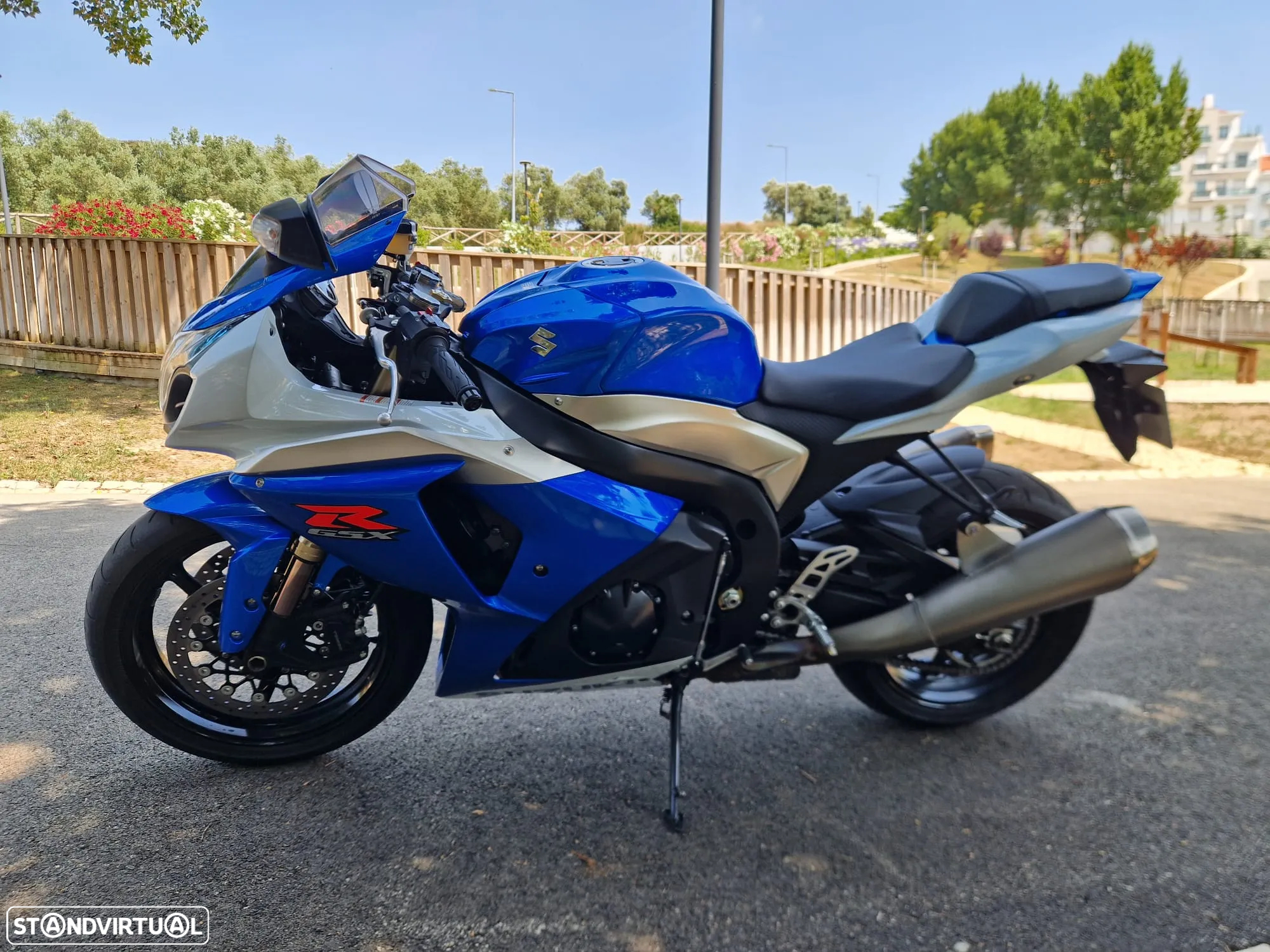 Suzuki GSX-R 1000 Possível Financiamento - 4