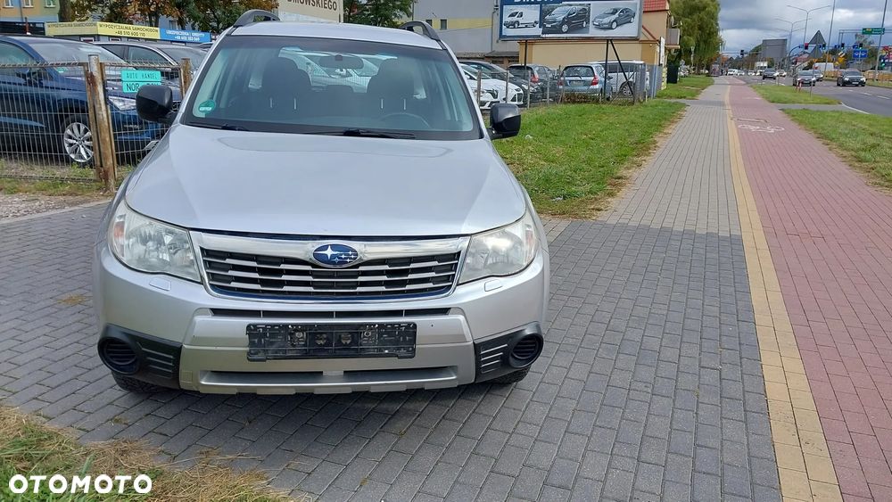 Subaru Forester 2.0 XA TRE - 1