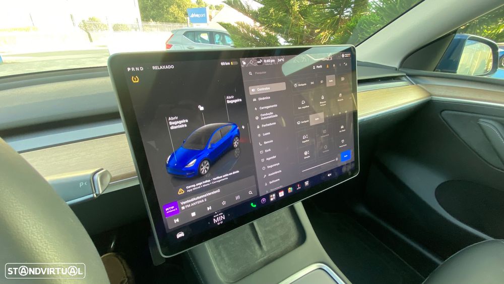 Tesla Model Y Standard - 37