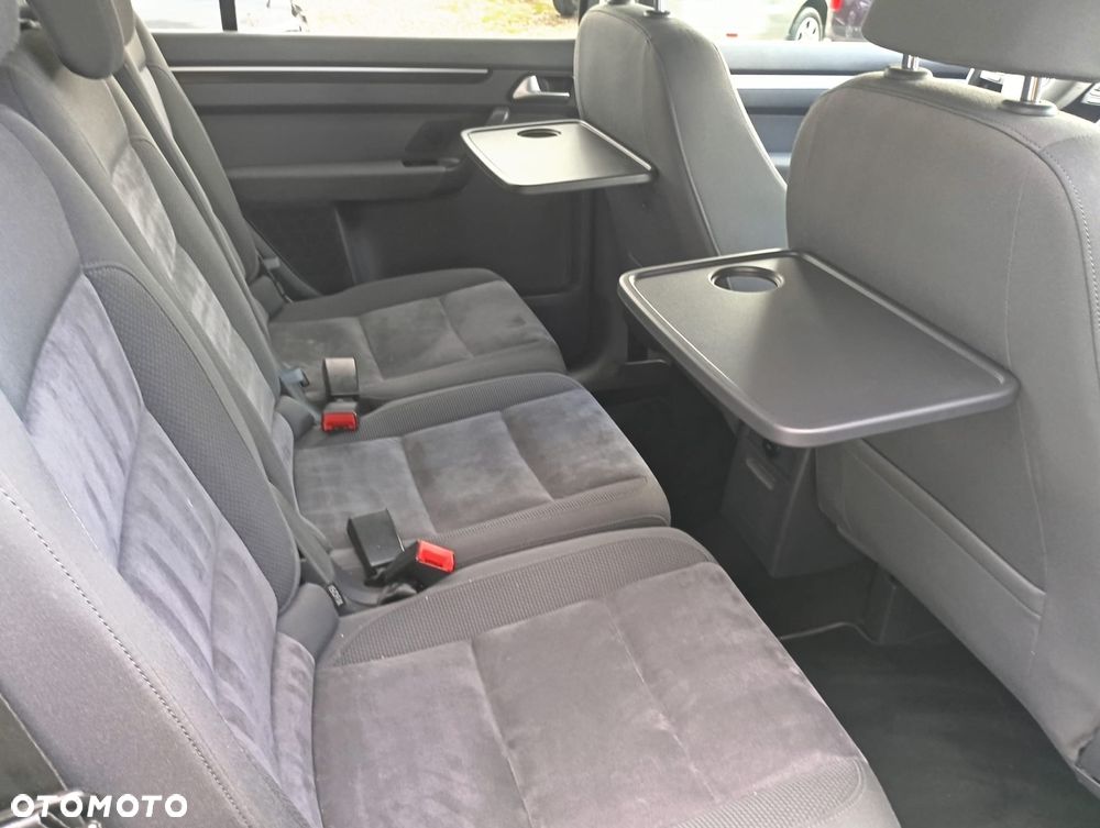 Volkswagen Touran 2.0 TDI BMT Comfortline Plus DSG - 34