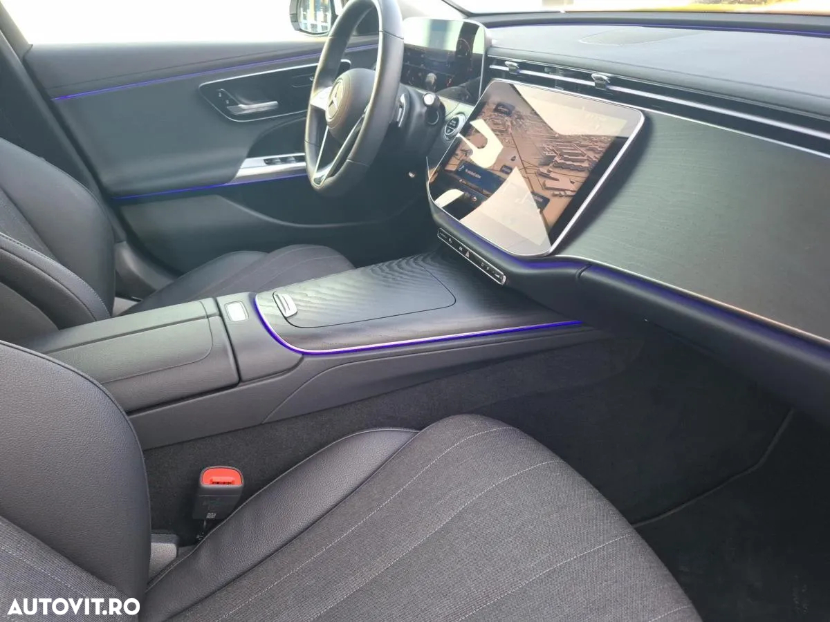 Mercedes-Benz E 220 d 4Matic 9G-TRONIC - 12