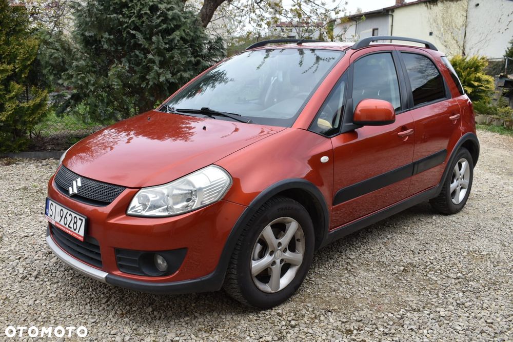 Suzuki SX4 1.6 GS / Premium - 1