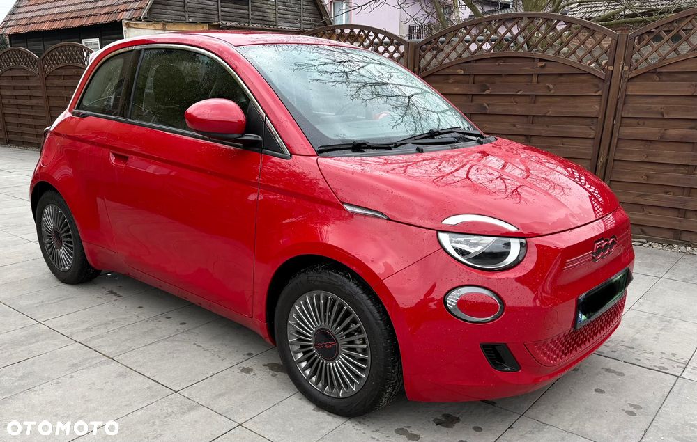 Fiat 500e RED - 4