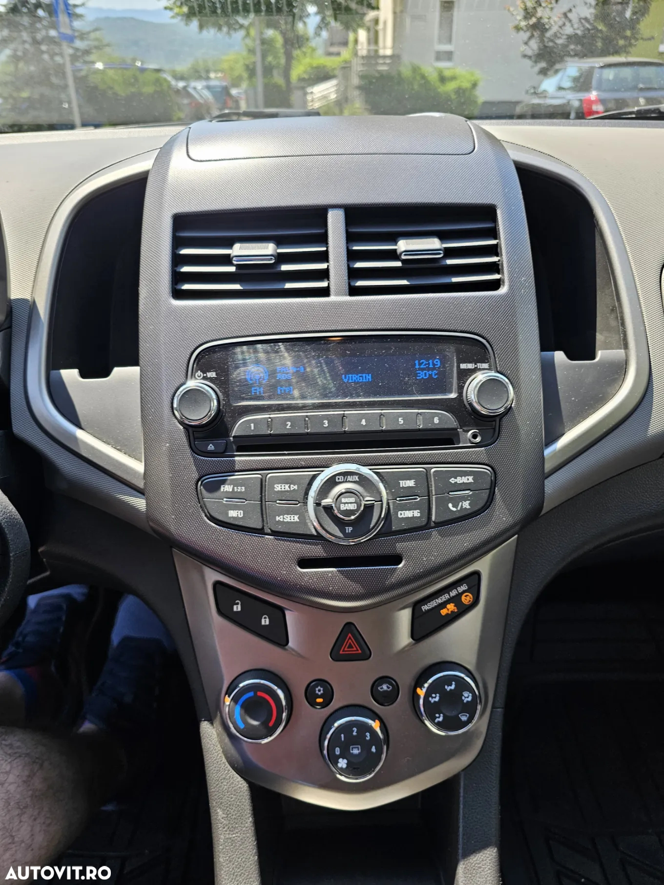 Chevrolet Aveo 1.4 LT 53 - 15